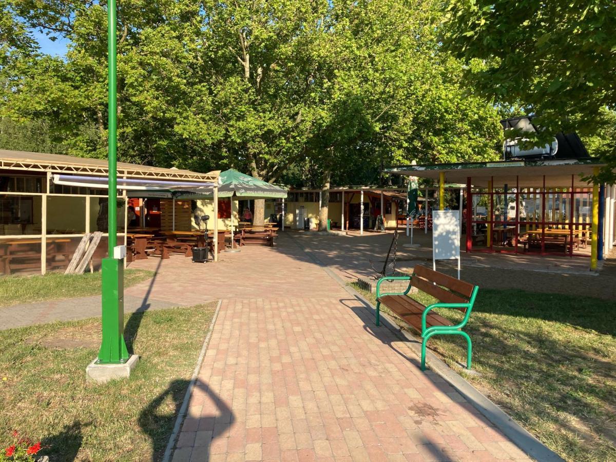 Sa-Lak Balatonszemes Βίλα Εξωτερικό φωτογραφία